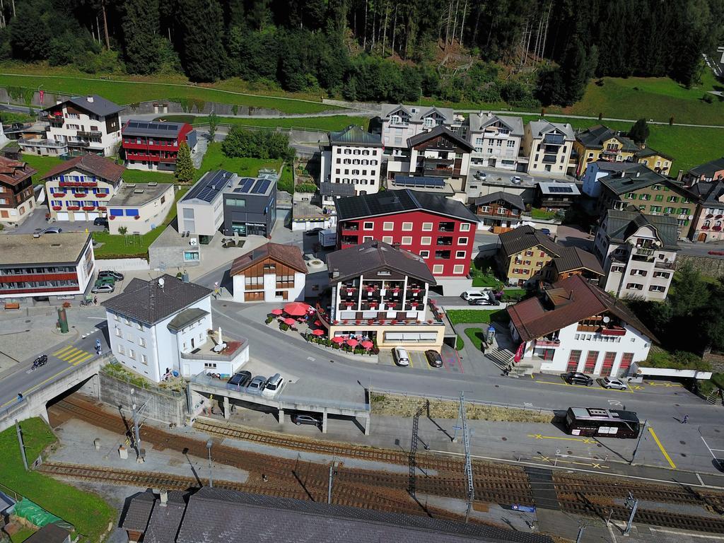 Hotel Restaurant La Furca Дизентис Екстериор снимка