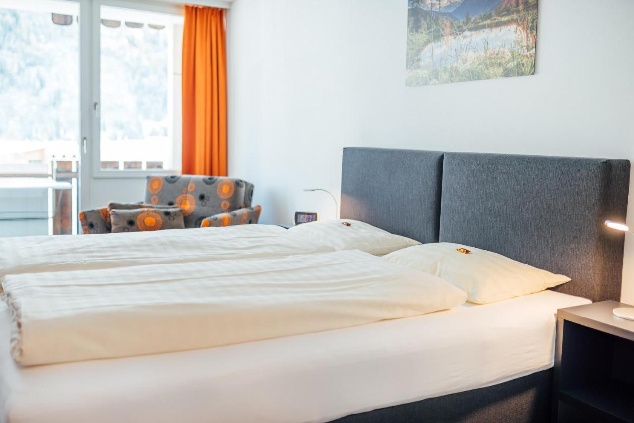 Hotel Restaurant La Furca Дизентис Екстериор снимка